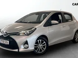 Silver Begagnad 2017 Toyota Yaris Style Halvkombi | 124 900 kr (Marknadspris)