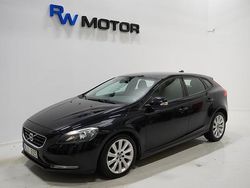 Svart Begagnad 2013 Volvo V40 Halvkombi | 89 800 kr (Bra pris)