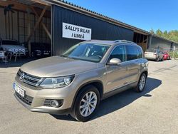 Ljusgrå (grå) Begagnad 2012 VW Tiguan Sportline SUV | 64 900 kr (Marknadspris)