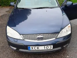 Blå Begagnad 2006 Ford Mondeo Halvkombi | 18 000 kr (Dyr)