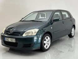 Mörkgrön Begagnad 2006 Toyota Corolla | 30 000 kr