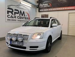 Vit Begagnad 2006 Toyota Avensis Kombi | 37 900 kr (Lite dyr)