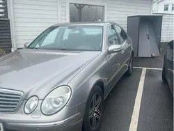 Brun Begagnad 2006 Mercedes E280 Sedan | 35 000 kr (Superpris)
