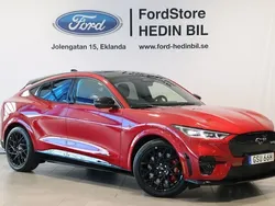 Röd Begagnad 2023 Ford Mustang Mach-E GT SUV | 669 900 kr (Marknadspris)