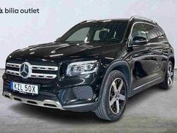 Svart Begagnad 2021 Mercedes GLB200 SUV | 269 900 kr