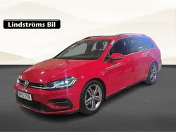 Röd Begagnad 2019 VW Golf VIII R-line Kombi | 194 900 kr (Marknadspris)