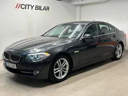 Grå Begagnad 2010 BMW 520 Sedan | 119 900 kr (Lite dyr)
