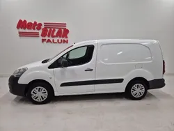 Vit Begagnad 2016 Peugeot Partner Minibuss | 79 900 kr (Lite dyr)