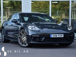 Mörkgrå (grå) Begagnad 2021 Porsche Panamera 4 Sport Turismo Sedan | 749 900 kr (Bra pris)