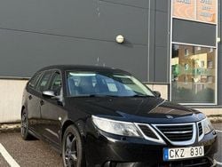 Svart Begagnad 2008 Saab 9-3 Linear Kombi | 42 000 kr (Marknadspris)