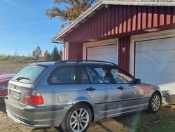 Grå Begagnad 2004 BMW 318 Kombi | 9 000 kr