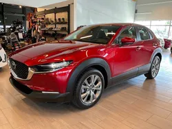 Röd Ny 2024 Mazda CX-30 Center-Line SUV | 318 000 kr (Marknadspris)