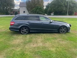Grå Begagnad 2010 Mercedes E350 AMG Kombi | 85 000 kr (Marknadspris)