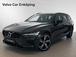 Grå Begagnad 2022 Volvo V60 R-Design Kombi | 434 900 kr (Marknadspris)