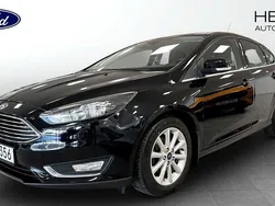 Svart (black) Begagnad 2017 Ford Focus Halvkombi | 104 900 kr (Marknadspris)