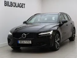Svart Begagnad 2020 Volvo V60 R-Design Kombi | 289 800 kr (Bra pris)