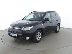 Svart Begagnad 2014 Mitsubishi Outlander SUV | 127 000 kr (Marknadspris)