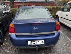 Blå Begagnad 2003 Opel Vectra Sedan | 15 500 kr (Superpris)
