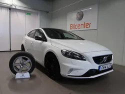 Vit Begagnad 2015 Volvo V40 R-Design Kombi | 239 900 kr (Lite dyr)