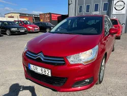Röd Begagnad 2011 Citroën C4 Halvkombi | 77 800 kr (Marknadspris)