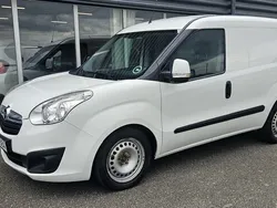Vit Begagnad 2017 Opel Combo Minibuss | 79 900 kr (Marknadspris)