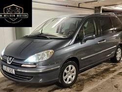 Grå Begagnad 2008 Peugeot 807 Minibuss | 49 900 kr