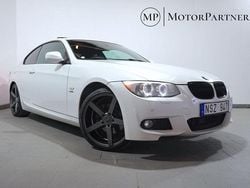 Vit Begagnad 2010 BMW 320 M Sport Sportkupé | 129 900 kr (Dyr)