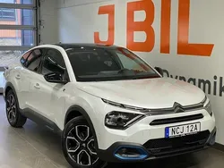 Vit pearl Begagnad 2023 Citroën e-C4 Exclusive SUV | 329 900 kr