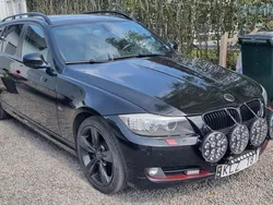 Röd Begagnad 2009 BMW 330 Comfort Edition Kombi | 69 000 kr (Bra pris)