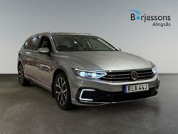 Silver Begagnad 2020 VW Passat GTE Kombi | 228 900 kr (Marknadspris)