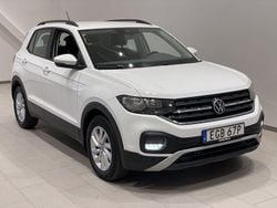 Vit (pure white) Begagnad 2022 VW T-Cross Life SUV | 169 900 kr (Marknadspris)