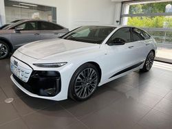 Vit Ny 2025 Audi e-tron Sportback S-Line SUV | 932 200 kr