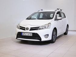 Vit Begagnad 2013 Toyota Verso Business Edition Minibuss | 129 900 kr (Marknadspris)