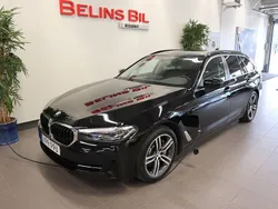 Svart Begagnad 2020 BMW 530e Kombi | 369 500 kr (Marknadspris)