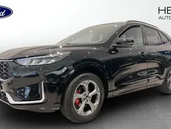 Svart (black) Begagnad 2024 Ford Kuga ST-Line X SUV | 429 900 kr