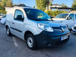 Grå Begagnad 2014 Renault Kangoo Minibuss | 59 900 kr (Marknadspris)