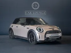 Grå Begagnad 2021 Mini Cooper S Halvkombi | 279 000 kr (Dyr)