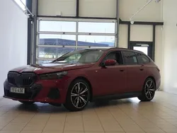 Röd/orange Begagnad 2024 BMW i5 Comfort Edition Sedan | 774 900 kr