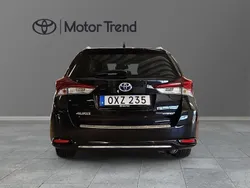 Svart Begagnad 2018 Toyota Auris Touring Sports Kombi | 199 000 kr (Marknadspris)