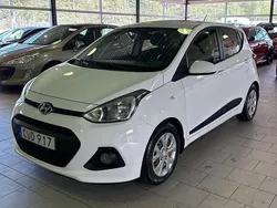 Vit Begagnad 2014 Hyundai i10 Halvkombi | 59 900 kr (Marknadspris)