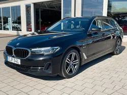 Svart Begagnad 2022 BMW 530e Kombi | 398 000 kr (Bra pris)