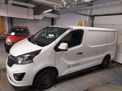 Vit Begagnad 2019 Opel Vivaro Van | 189 000 kr (Lite dyr)