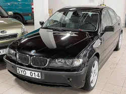 Svart Begagnad 2001 BMW 330 Sedan | 69 000 kr