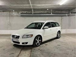 Vit Begagnad 2012 Volvo V50 Standard Kombi | 74 000 kr (Lite dyr)