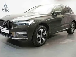Grå Begagnad 2022 Volvo XC60 SUV | 449 900 kr (Marknadspris)