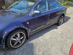 Blå Begagnad 2003 Audi A6 Comfort Sedan | 5 500 kr (Superpris)