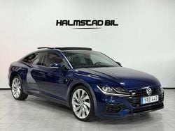 Mörkblå Begagnad 2017 VW Arteon GTS Halvkombi | 239 500 kr (Lite dyr)