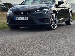 Svart Begagnad 2016 Cupra Leon Kombi | 135 000 kr (Bra pris)