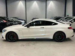 Vit Begagnad 2016 Mercedes C63S AMG AMG Sportkupé | 679 900 kr (Lite dyr)