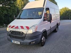 Vit Begagnad 2014 Iveco Daily Van | 109 900 kr